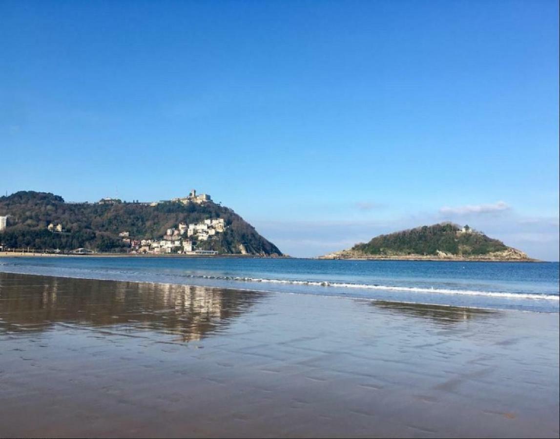 Ondarreta Beach & Terrace * San Sebastián